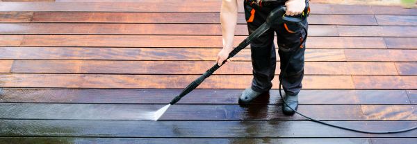 Milwaukee Power Washing