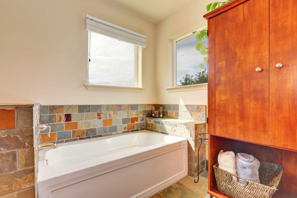 Milwaukee Bathtub Refinishing